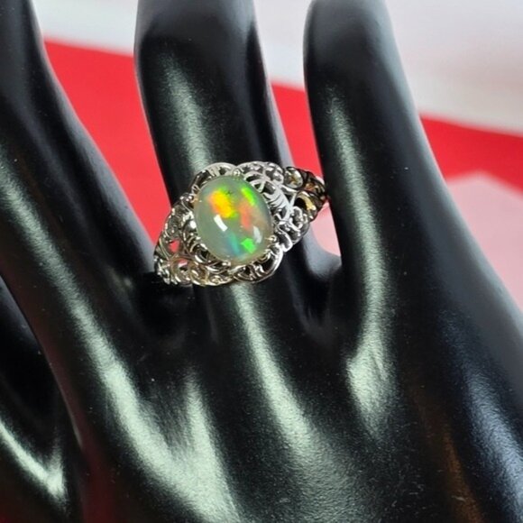 925 Sterling Silver Ring with Natural Chocolate Opal 0.8x1cm - Picture 10 of 13